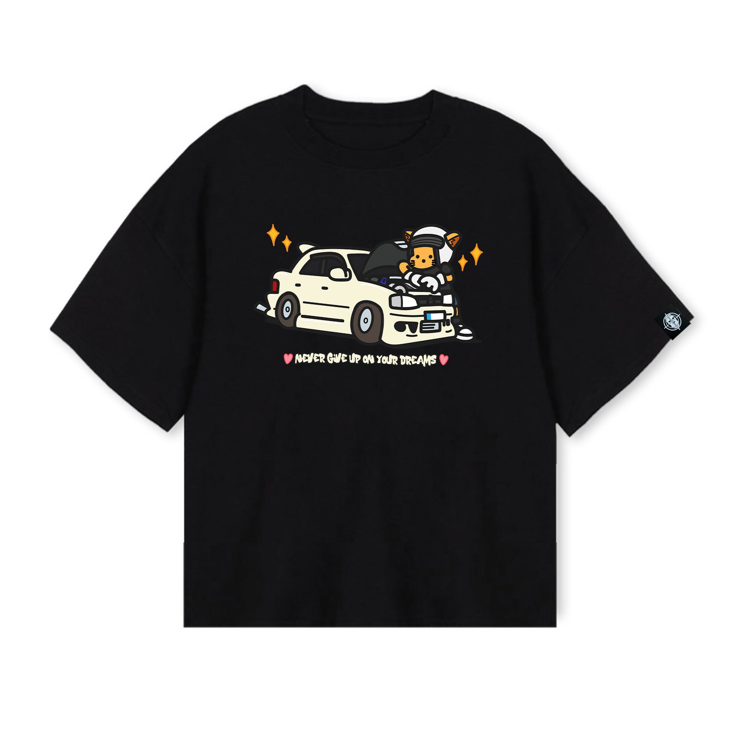 "NEVER GIVE UP" OVERSIZED T-SHIRT